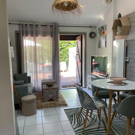 Jolie Maison Au Golf Lacanau Buitenkant foto